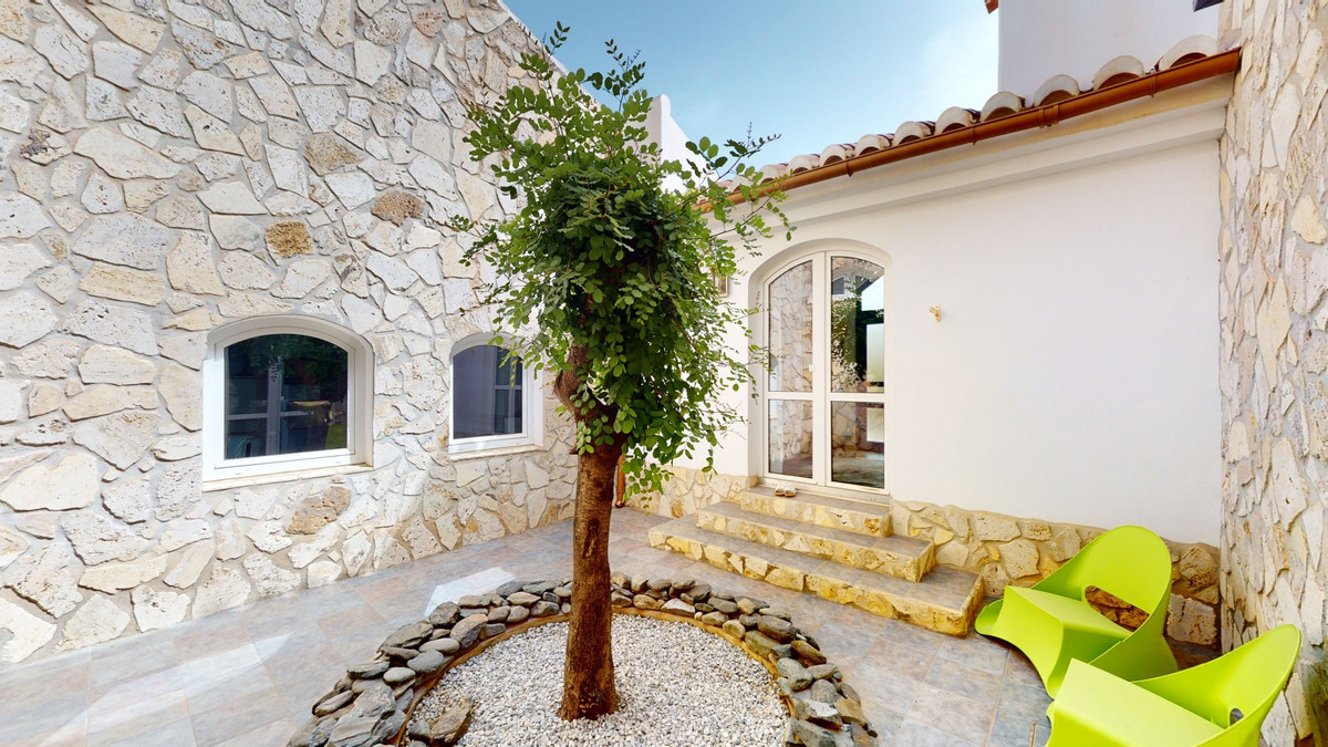 Property main view 22