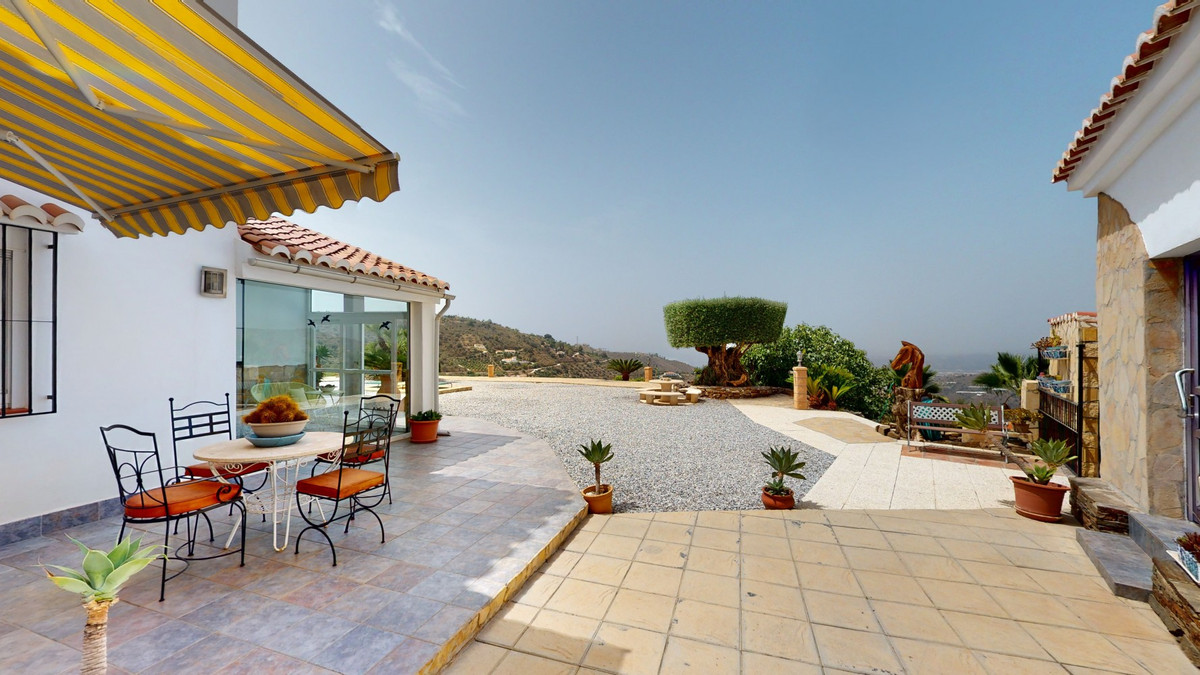 Property main view 33