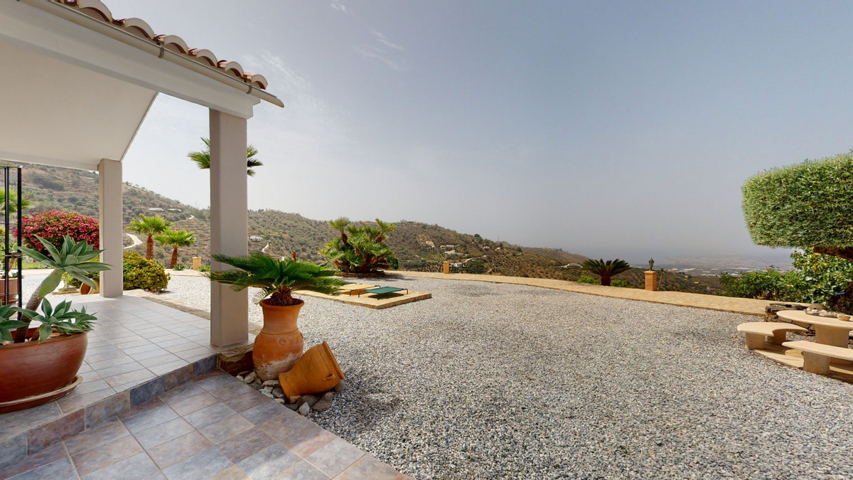 Property main view 35