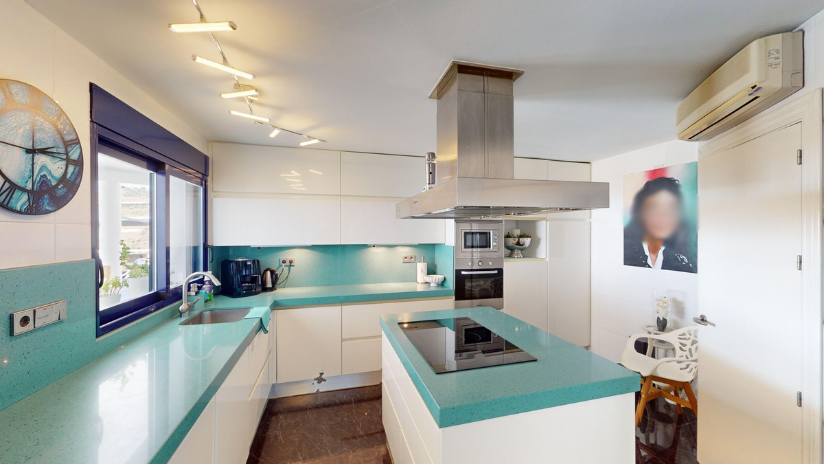 Vrijstaande Villa in Sayalonga-12