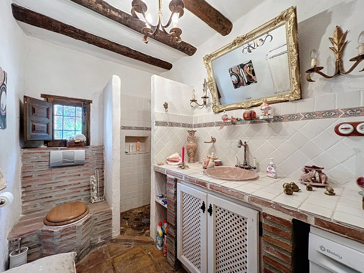 Huis te koop in Sayalonga | 3 slaapkamers H5048740