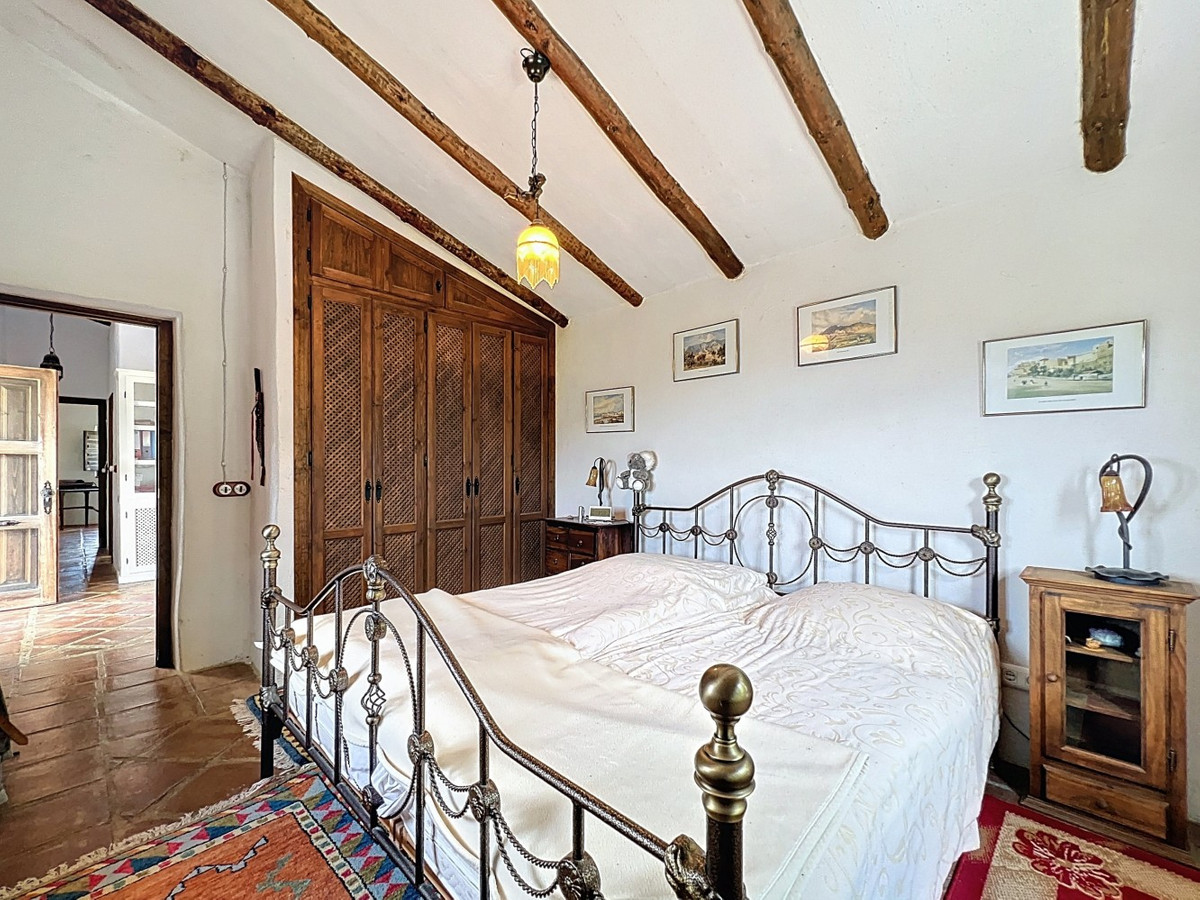 Huis te koop in Sayalonga | 3 slaapkamers H5048740