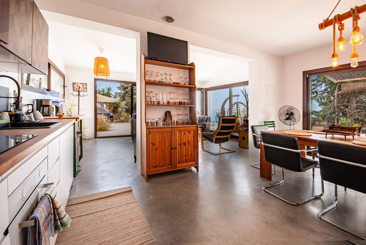 Huis te koop in Sayalonga | 2 slaapkamers H5051515