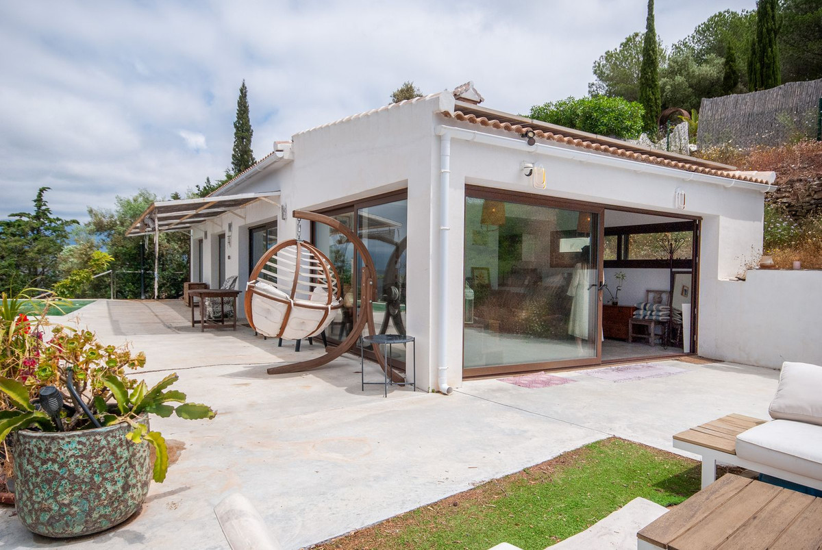 Huis te koop in Sayalonga | 2 slaapkamers H5051515