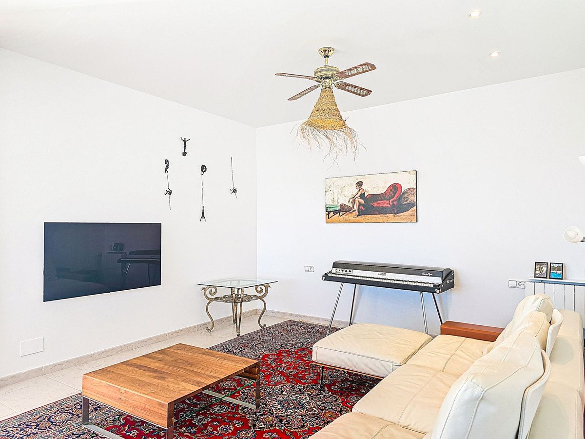 Property main view 48