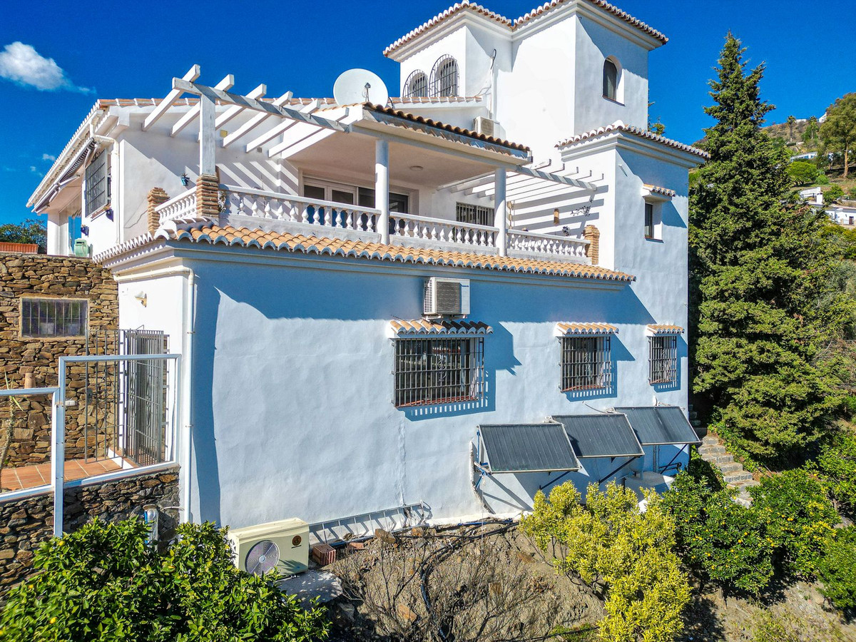 Property main view 54