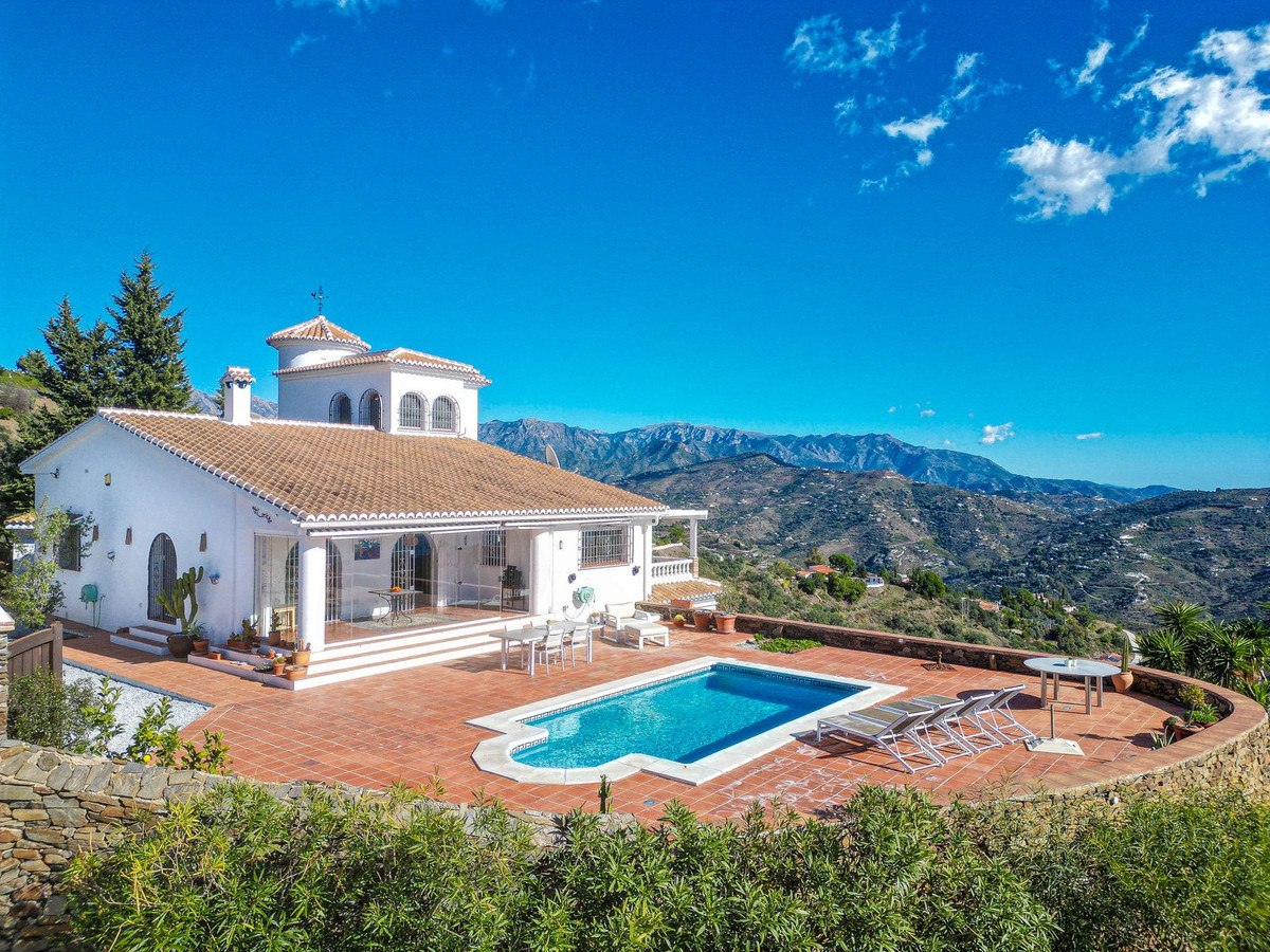 Property main view 65