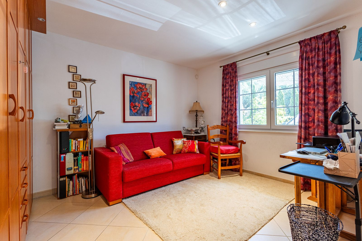 Property main view 40