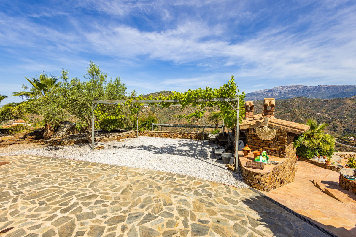 Property main view 44