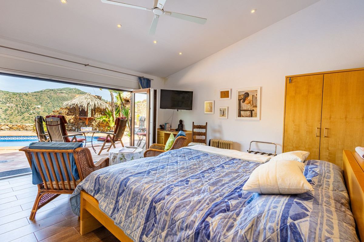 Property main view 65