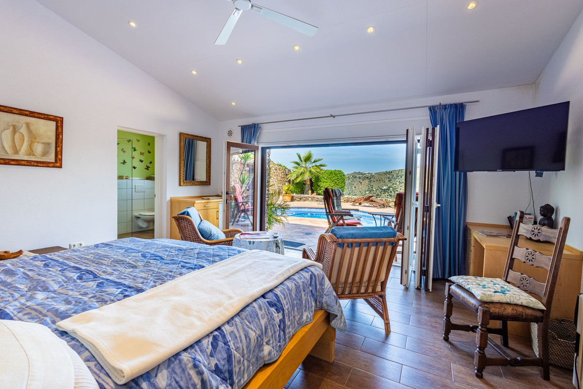 Property main view 66
