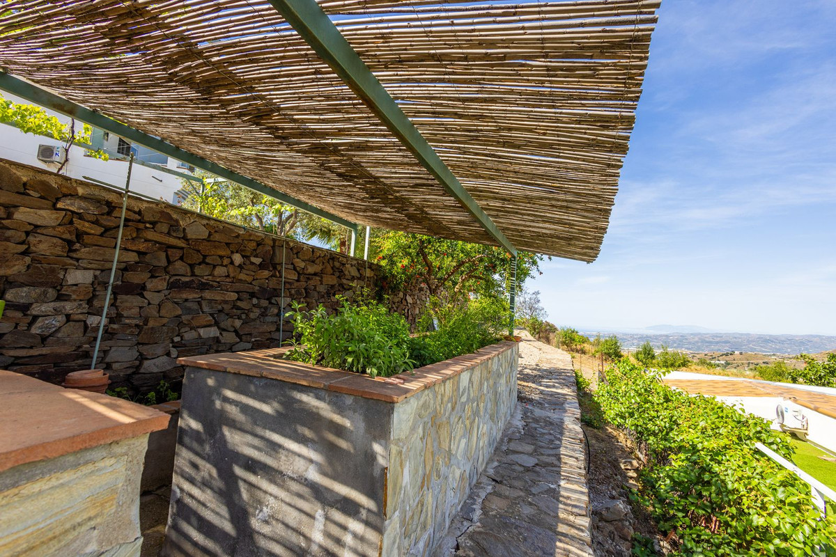 Property main view 90