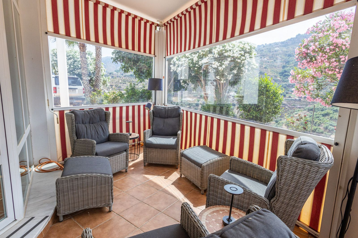 Huis te koop in Sayalonga | 6 slaapkamers H5419420