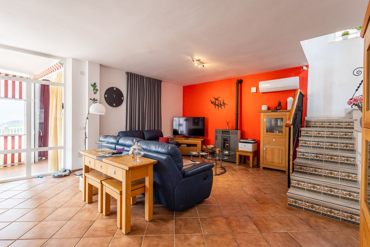 Huis te koop in Sayalonga | 6 slaapkamers H5419420
