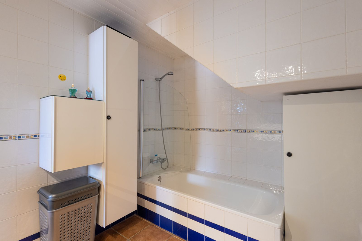 Huis te koop in Sayalonga | 6 slaapkamers H5419420