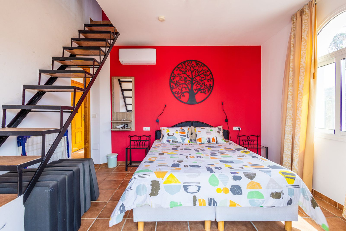 Huis te koop in Sayalonga | 6 slaapkamers H5419420