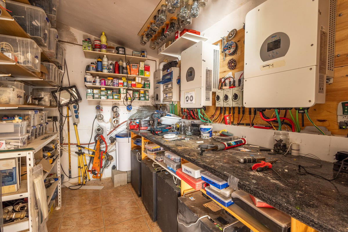 Huis te koop in Sayalonga | 6 slaapkamers H5419420