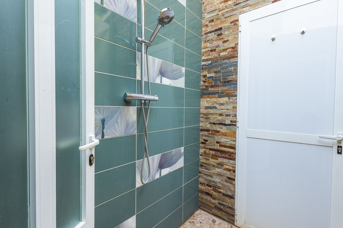 Huis te koop in Sayalonga | 6 slaapkamers H5419420