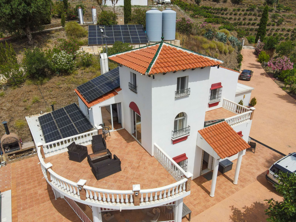 Huis te koop in Sayalonga | 6 slaapkamers H5419420