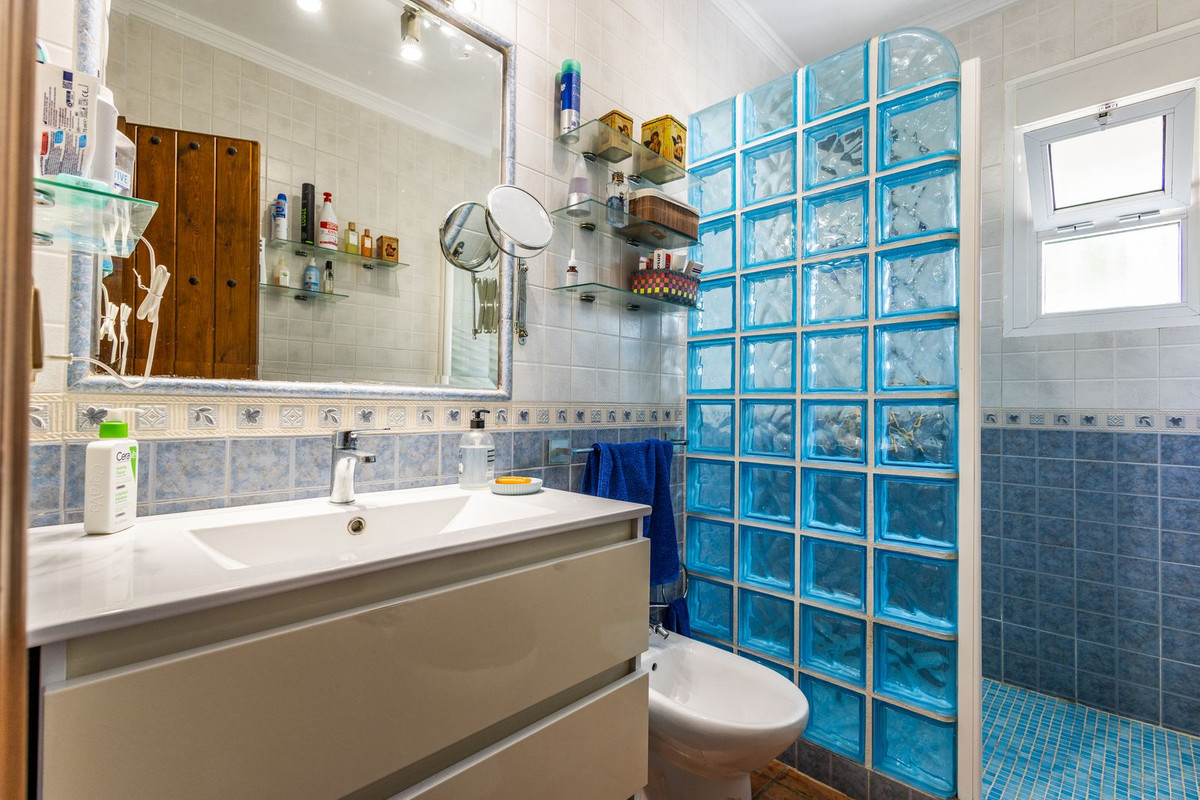 Huis te koop in Sayalonga | 3 slaapkamers H5449228