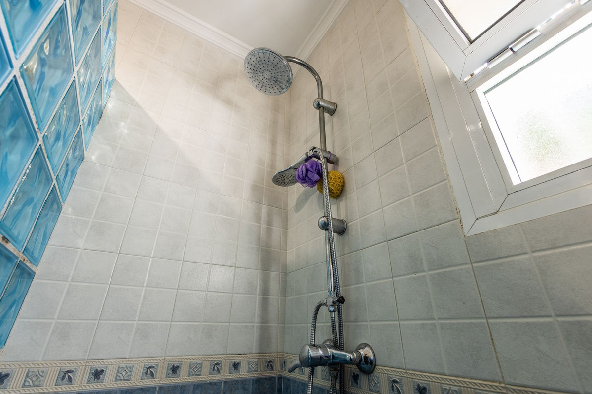 Huis te koop in Sayalonga | 3 slaapkamers H5449228
