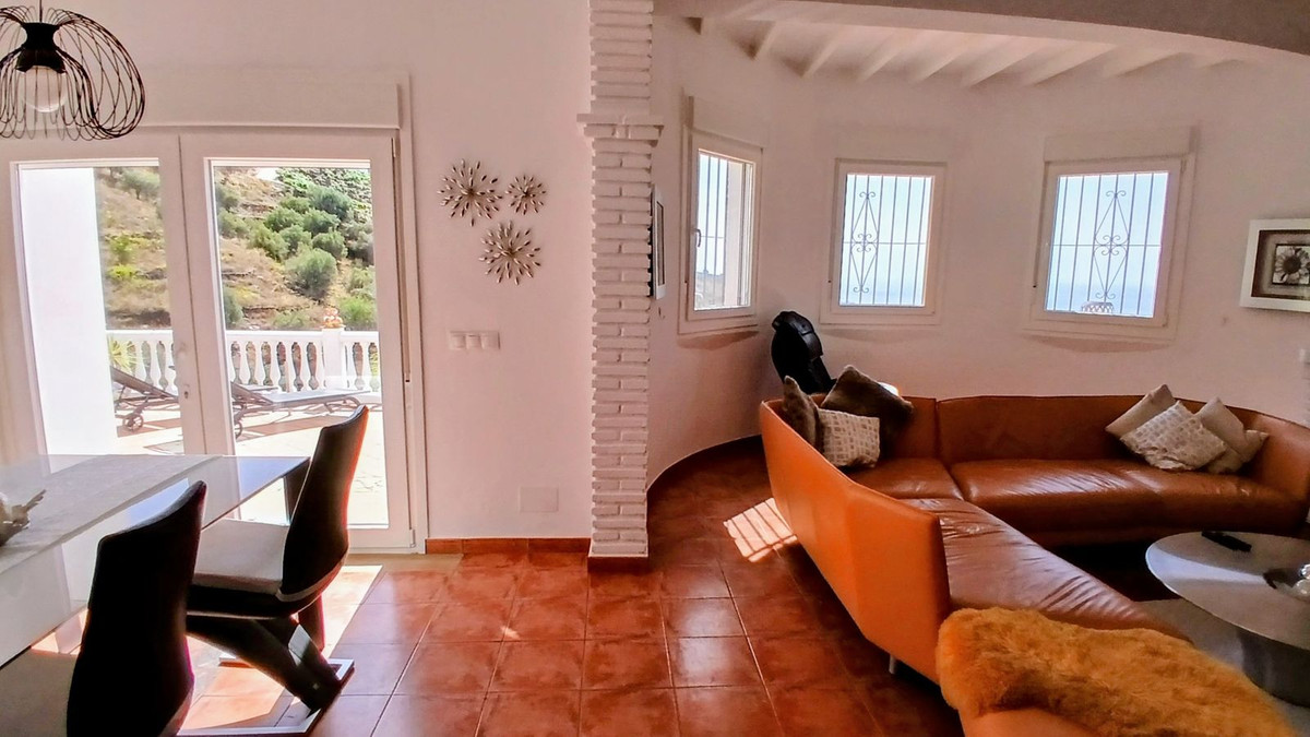 Property main view 40