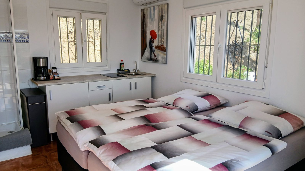 Property main view 64