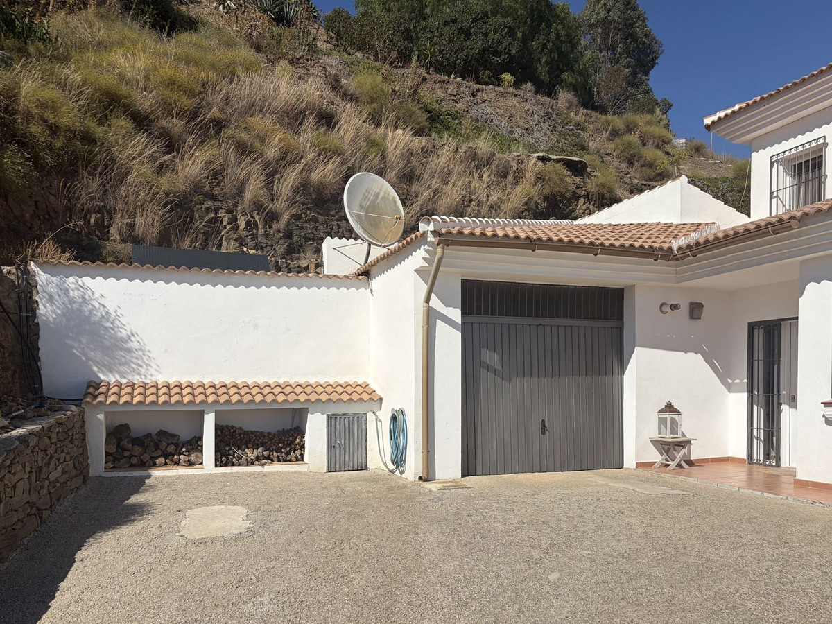 Property main view 4