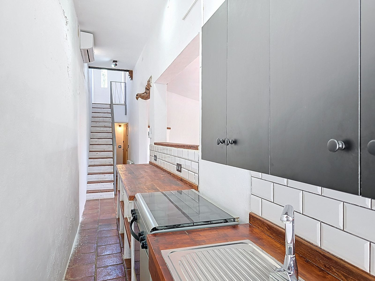 Huis te koop in Sedella | 4 slaapkamers H5025835