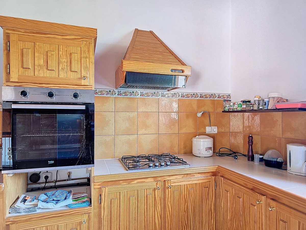 Huis te koop in Sedella | 4 slaapkamers H5026366