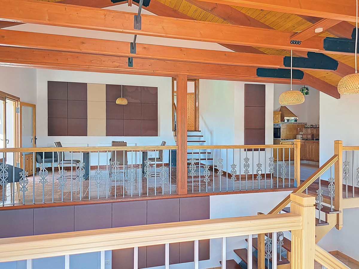 Huis te koop in Sedella | 4 slaapkamers H5026366