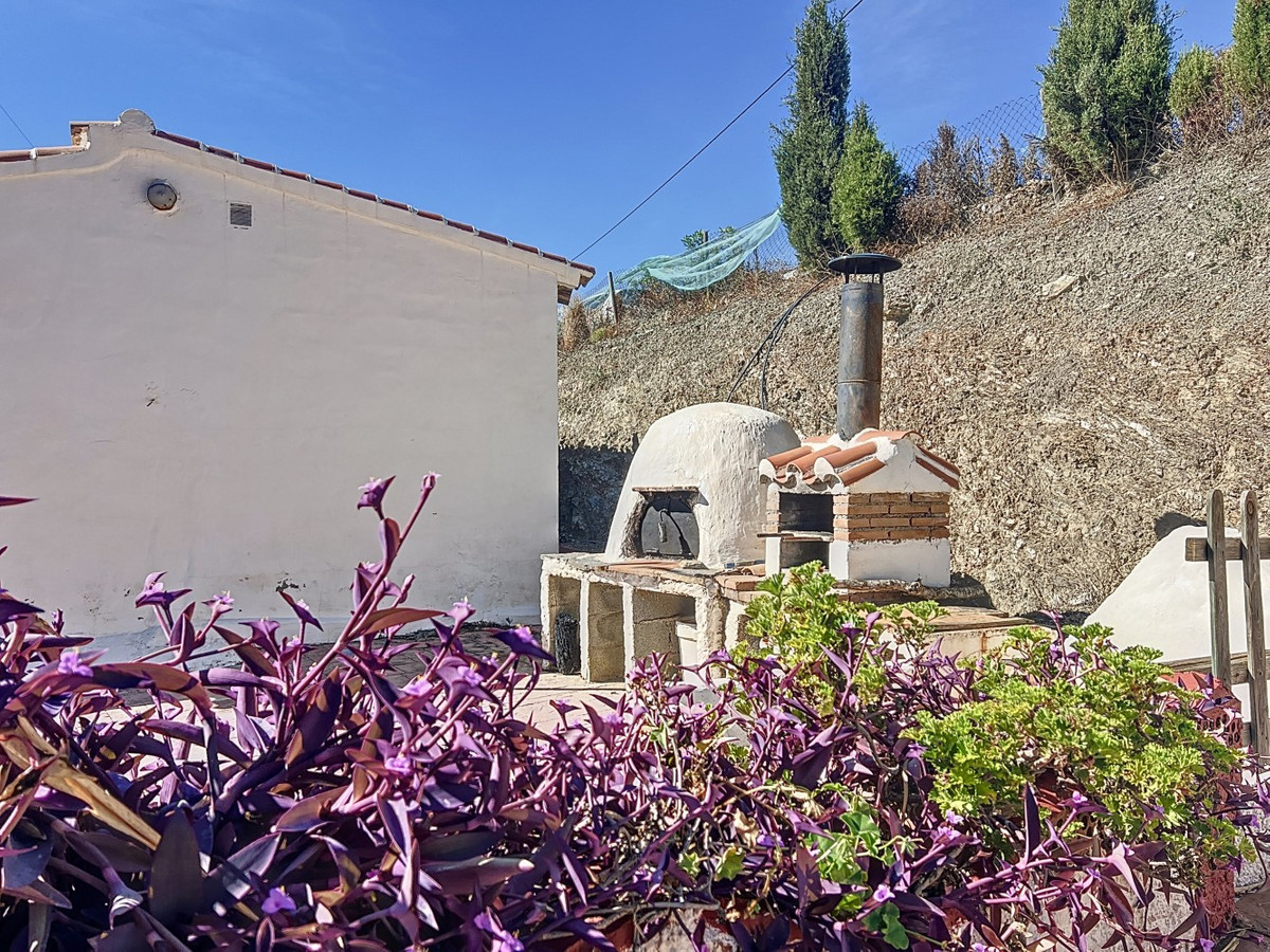 Huis te koop in Sedella | 3 slaapkamers H5058814