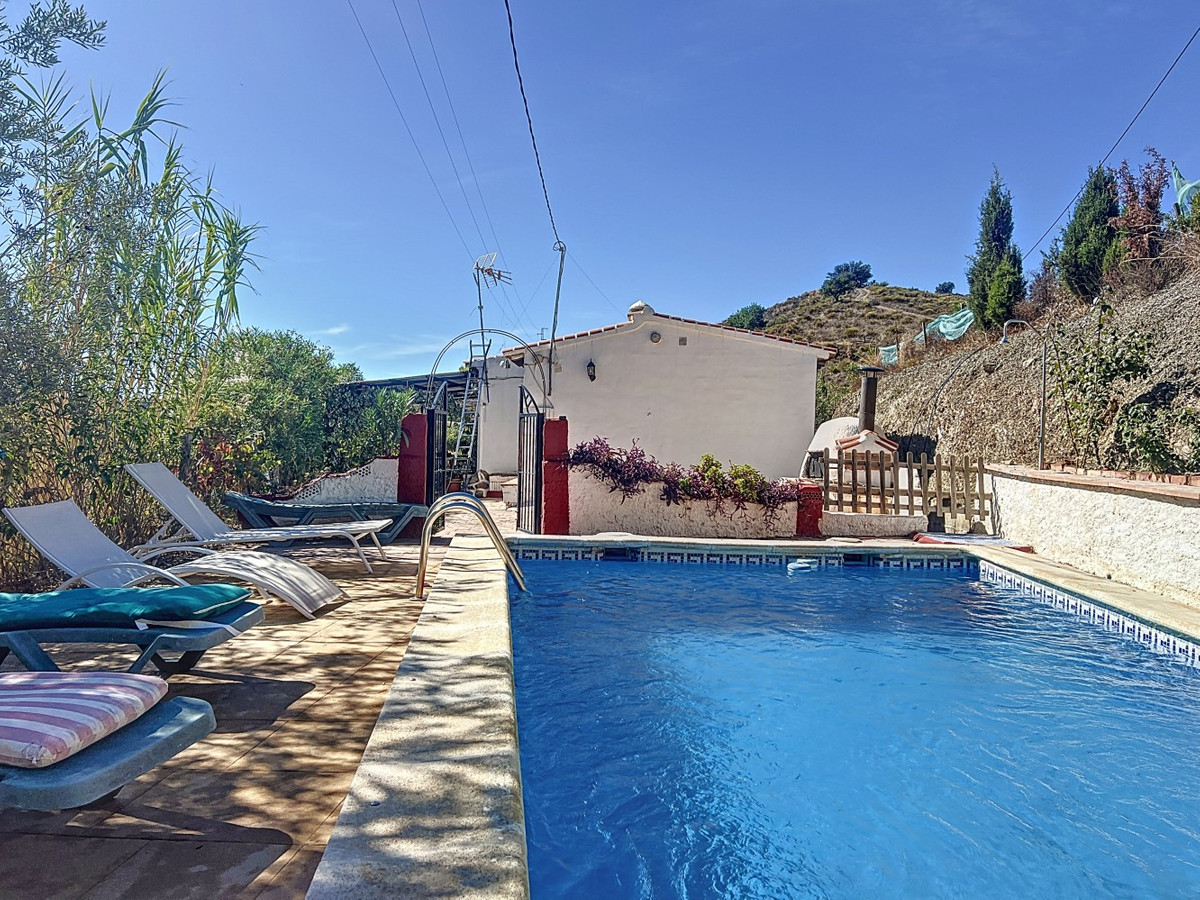 Huis te koop in Sedella | 3 slaapkamers H5058814