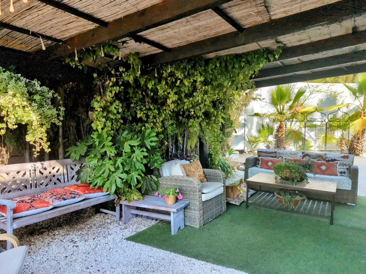 Vrijstaande Villa te koop in Selwo | 2 slaapkamers H4968865