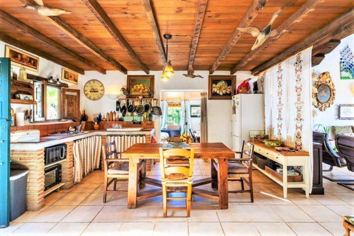 Vrijstaande Villa te koop in Selwo | 2 slaapkamers H4968865