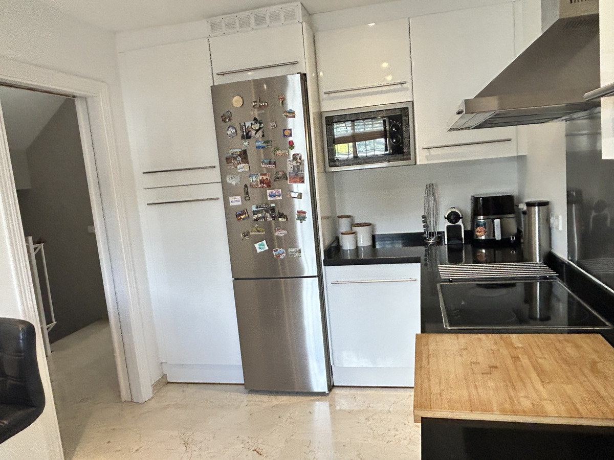 Geschakelde Woning in Selwo-10