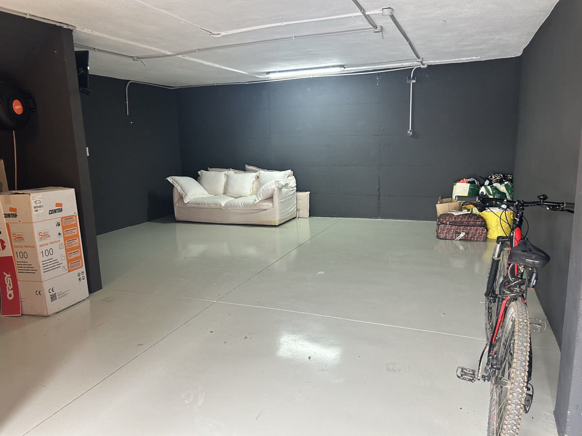Geschakelde Woning in Selwo-23
