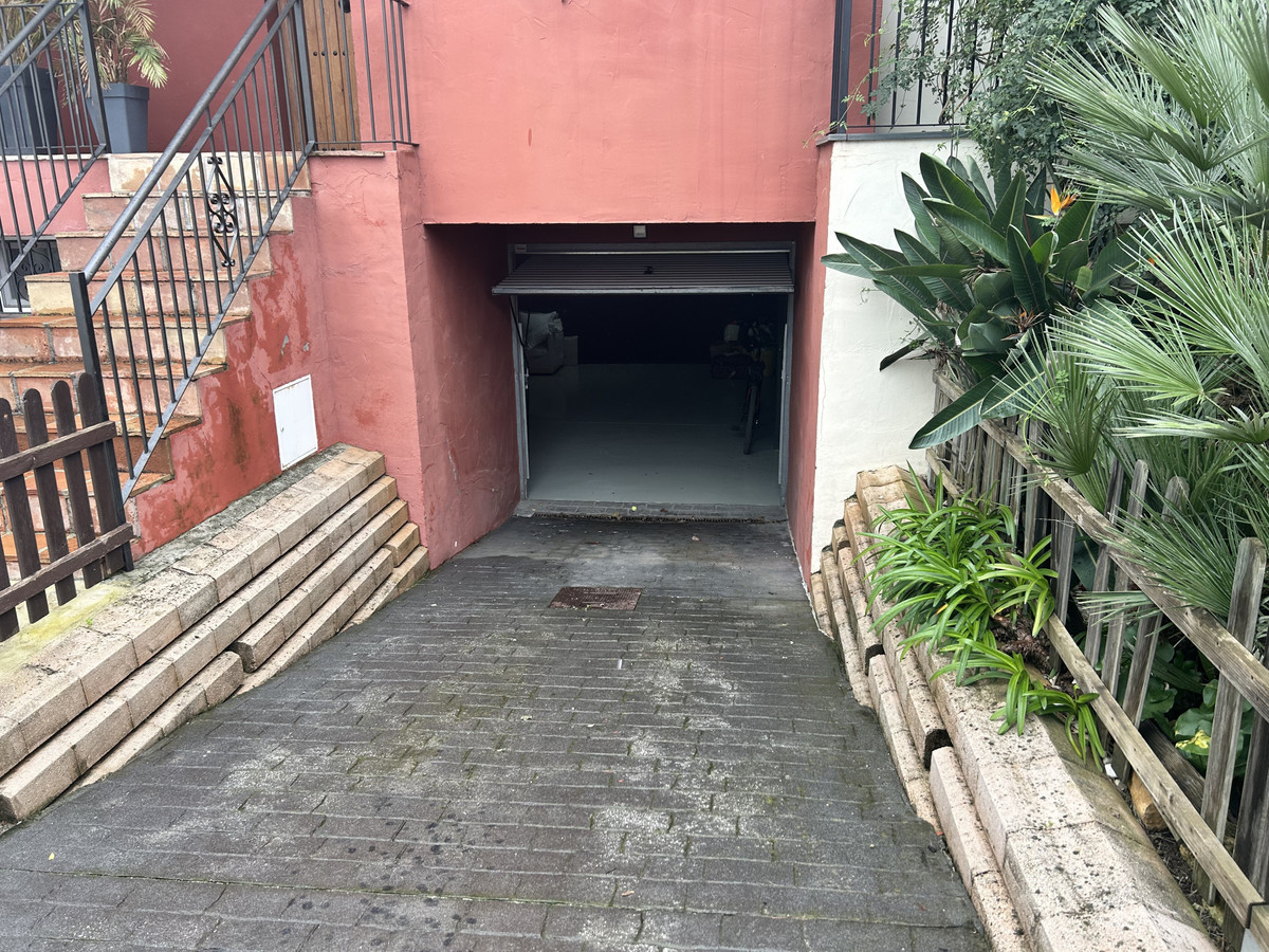 Geschakelde Woning in Selwo-25