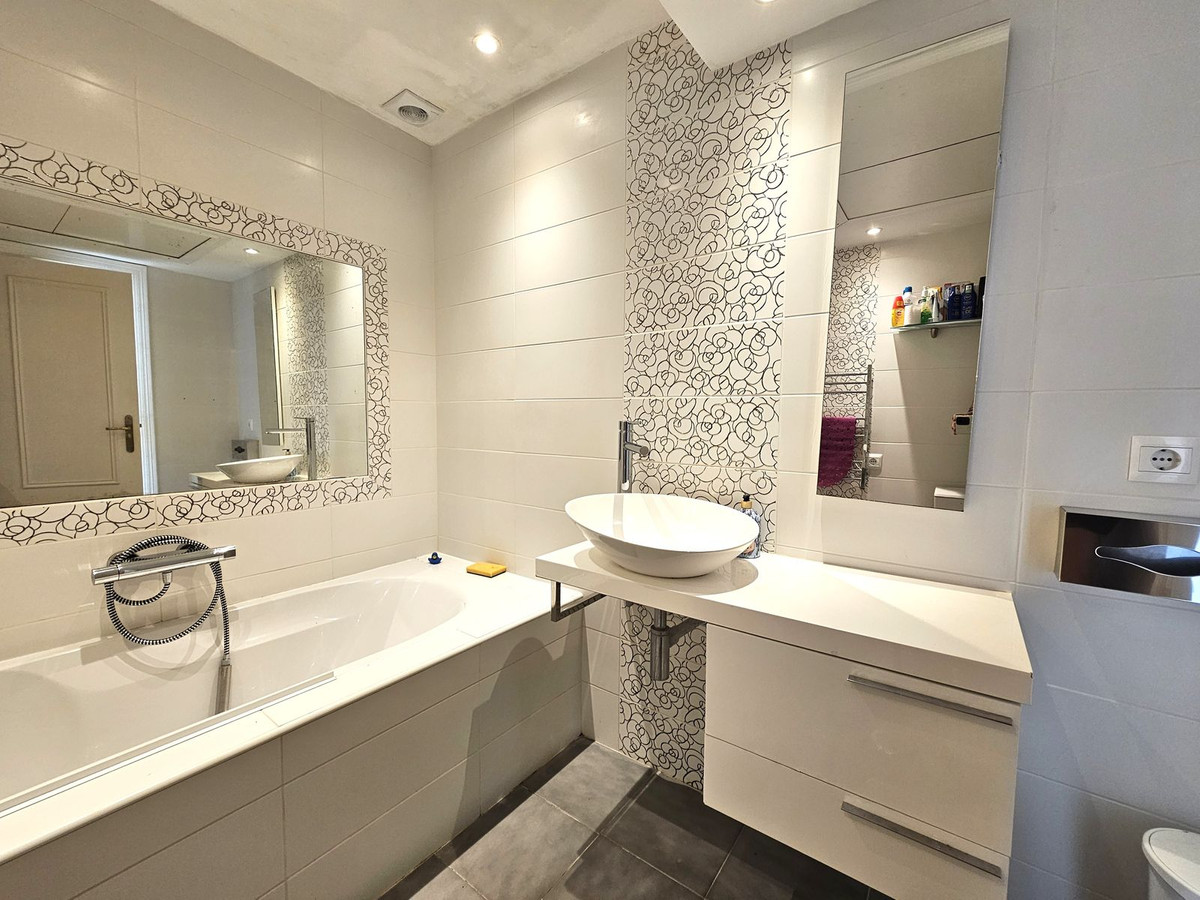 Geschakelde Woning te koop in Selwo | 3 slaapkamers H5064862