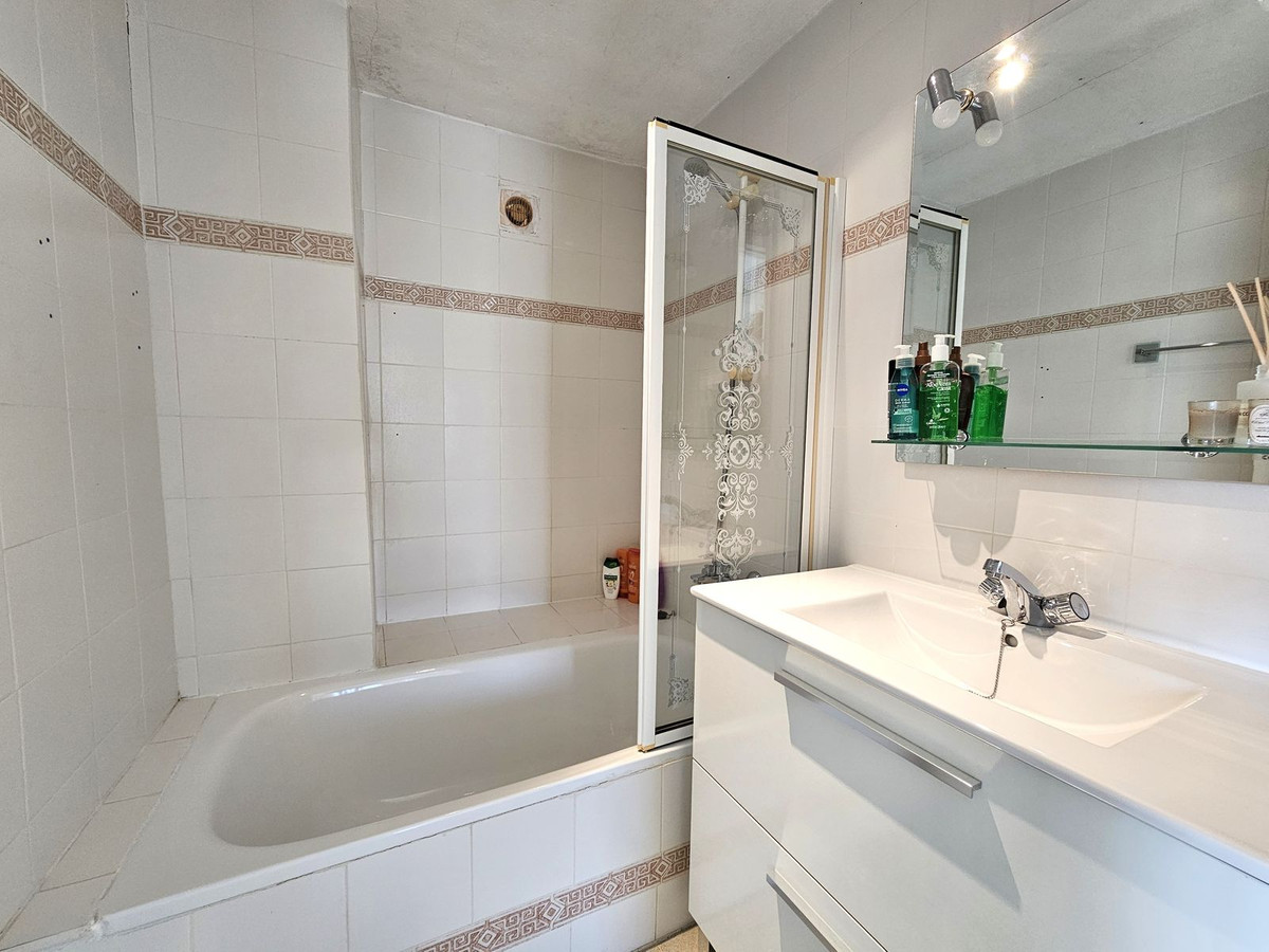 Geschakelde Woning te koop in Selwo | 3 slaapkamers H5064862