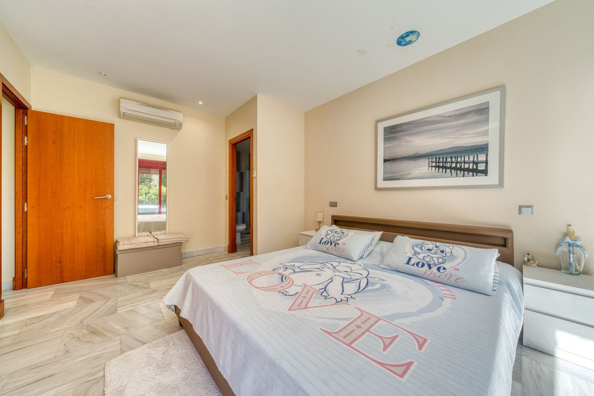 Vrijstaande Villa te koop in Selwo | 4 slaapkamers H5235760