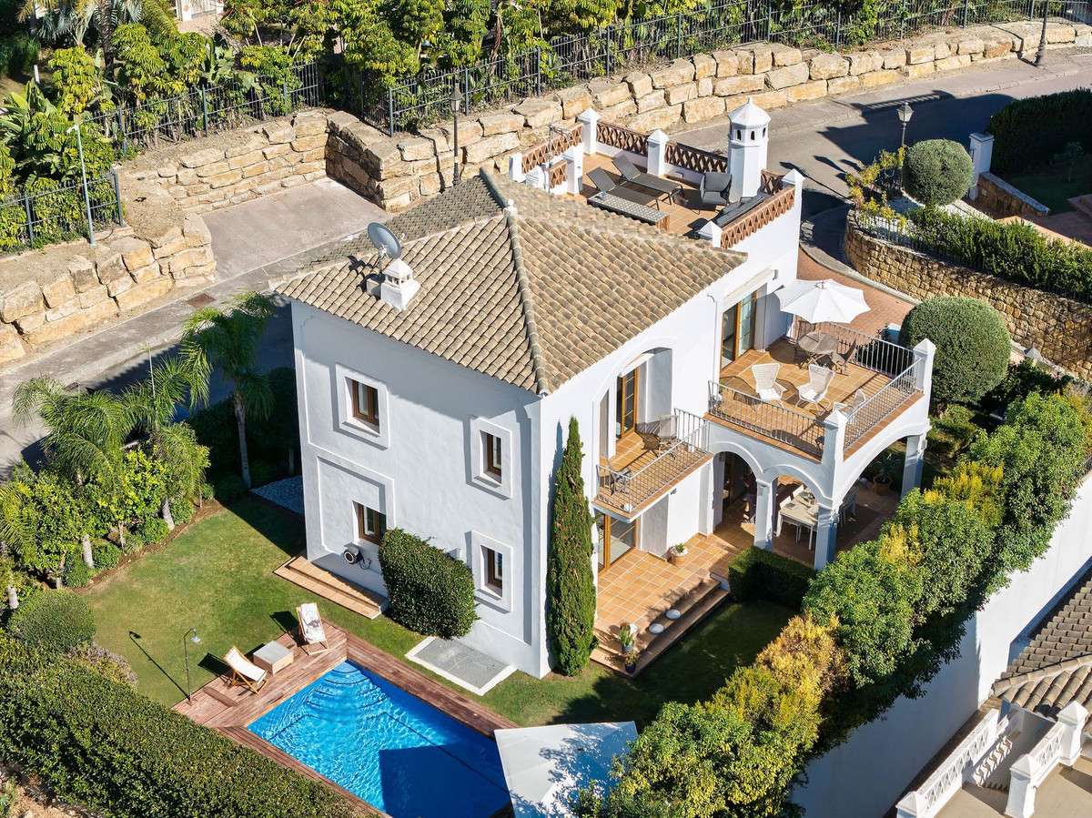 Vrijstaande Villa te koop in Selwo | 4 slaapkamers H5342341