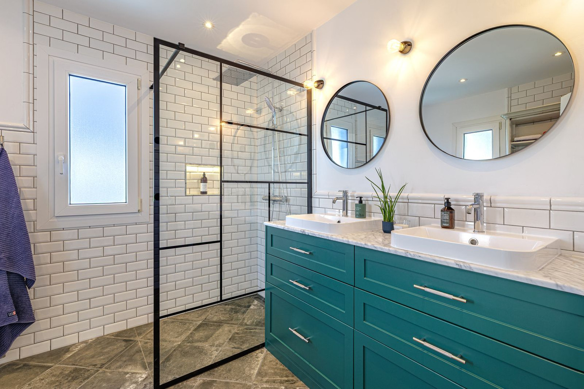 Vrijstaande Villa te koop in Selwo | 4 slaapkamers H5343271