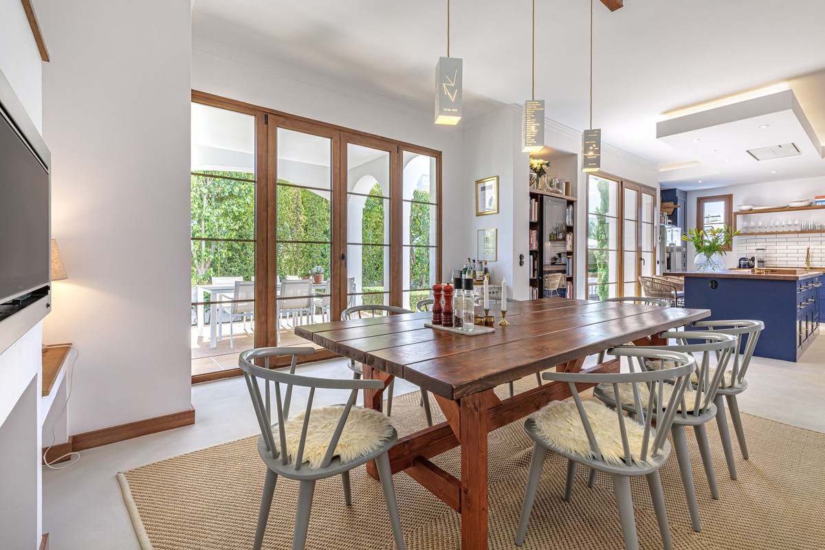 Vrijstaande Villa te koop in Selwo | 4 slaapkamers H5343271