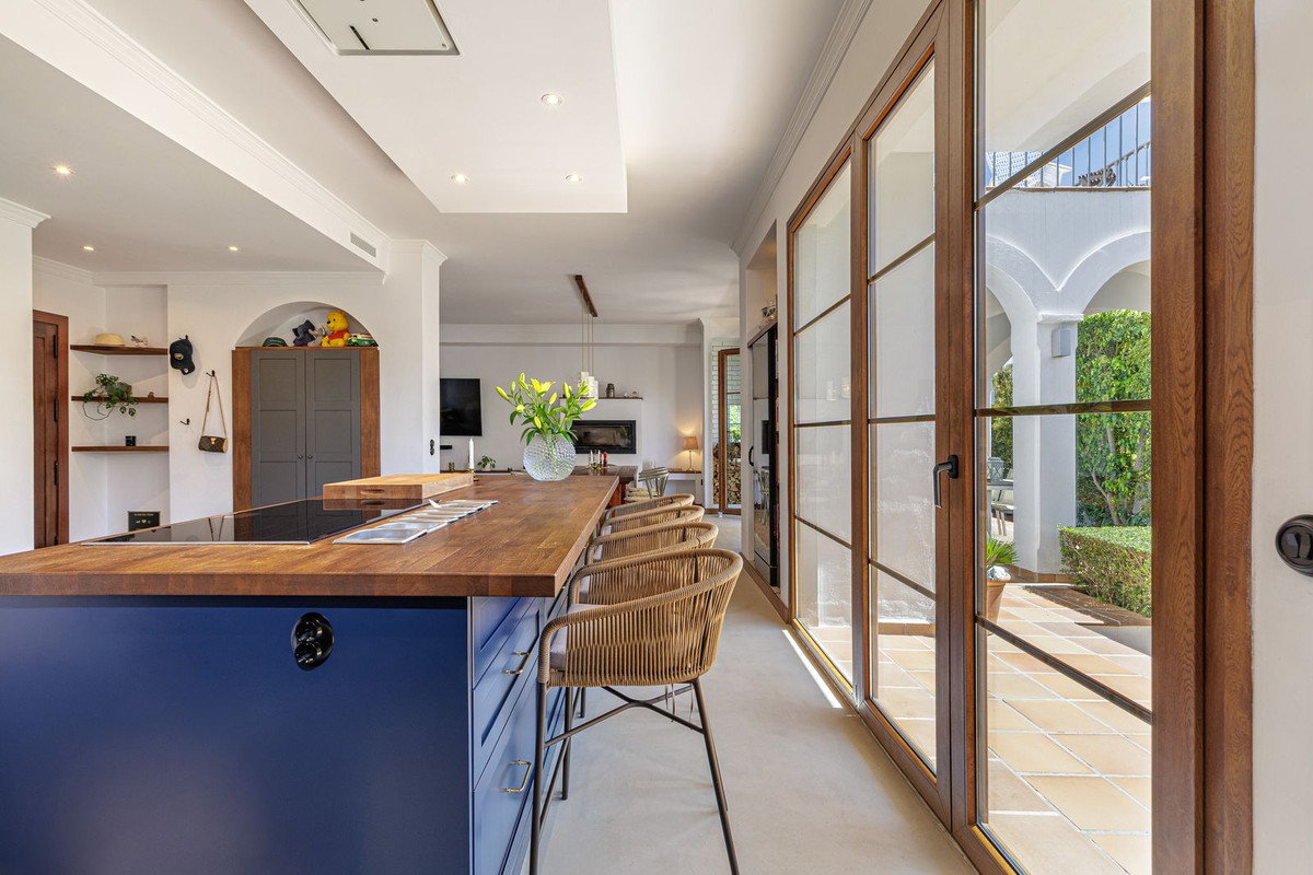 Vrijstaande Villa te koop in Selwo | 4 slaapkamers H5343271