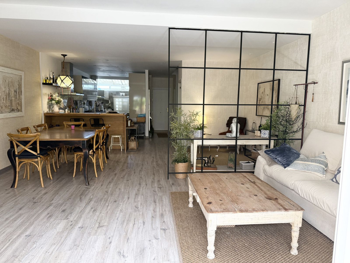 Vrijstaande Villa te koop in Selwo | 3 slaapkamers H5363908