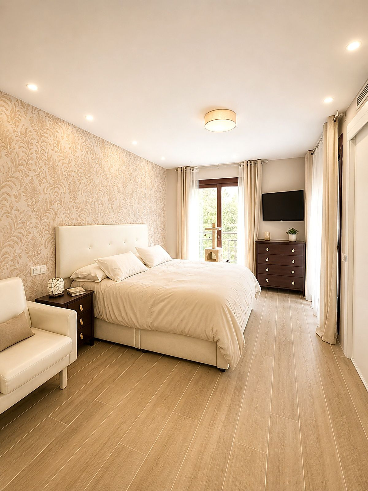 Property main view 14