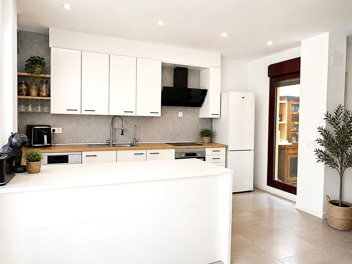 Property main view 4