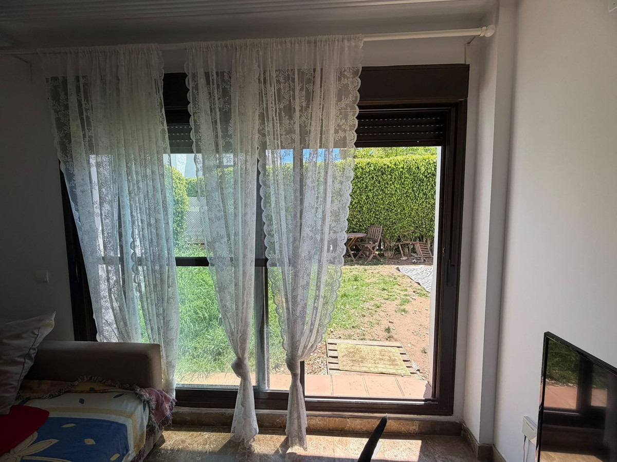 Vrijstaande Villa te koop in Selwo | 1 slaapkamers H5426557