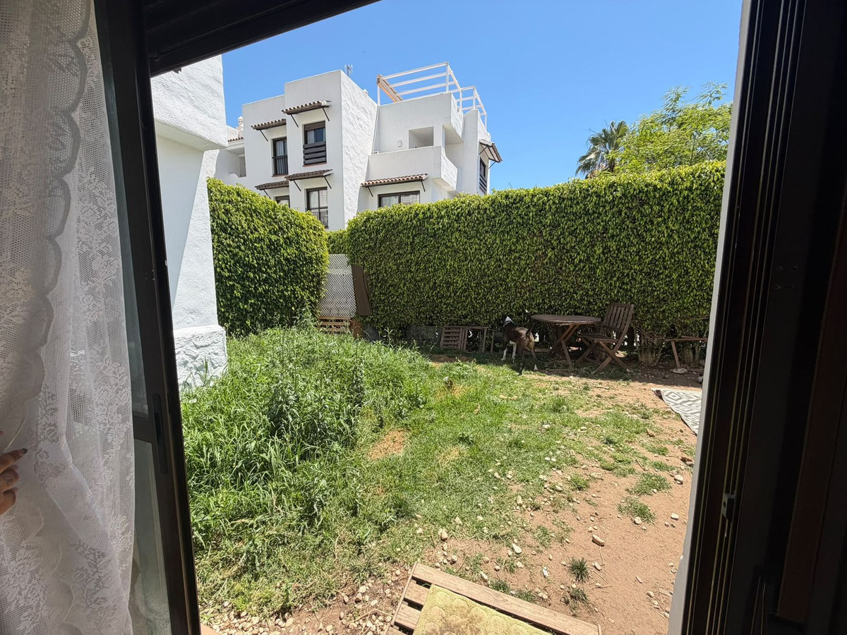 Vrijstaande Villa te koop in Selwo | 1 slaapkamers H5426557